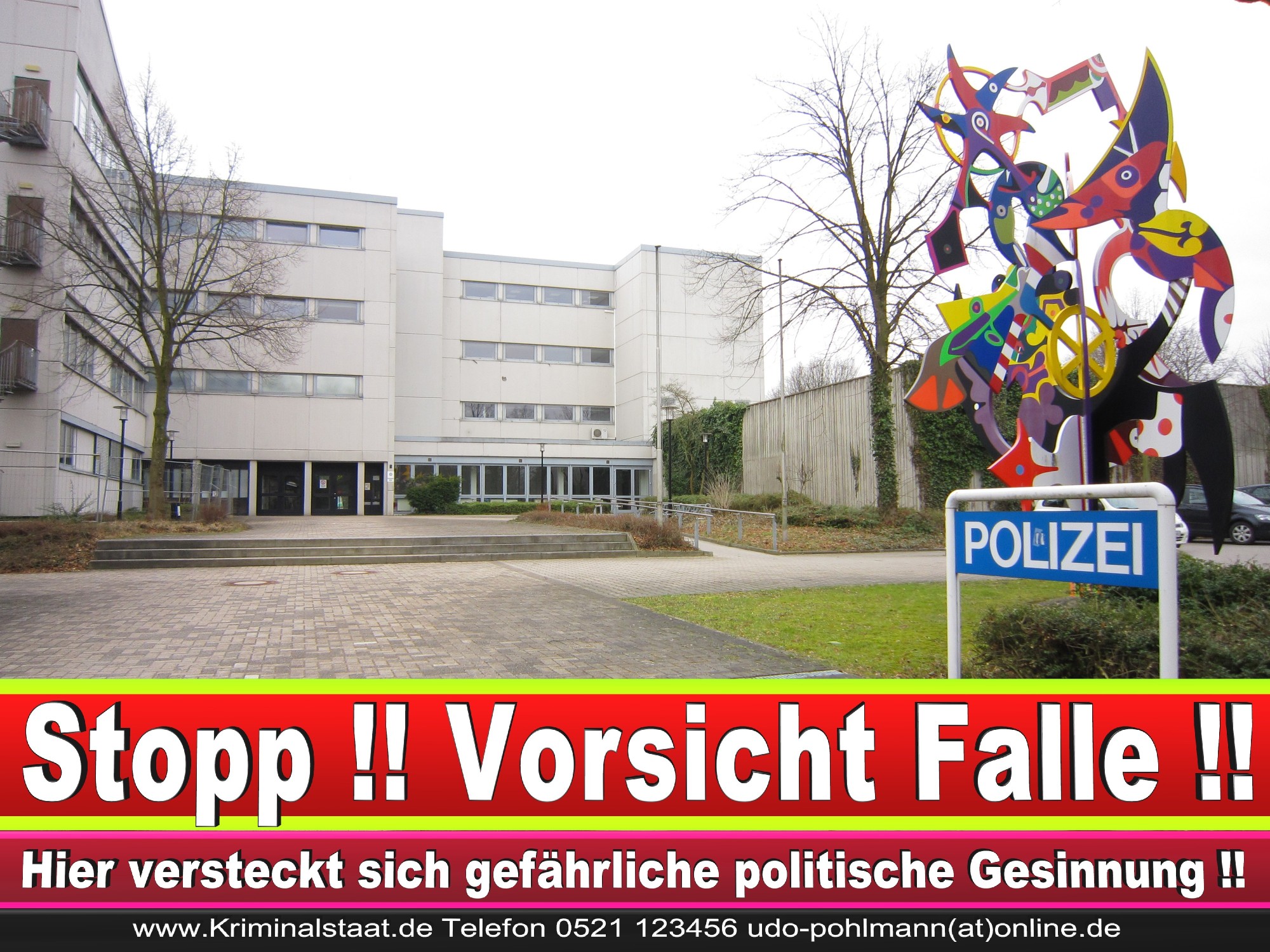 Polizei Bielefeld Gütersloh Detmold Paderborn Polizeiauto Polizeiuniform USA Deutschland Insignien Rang Uniform Kostüm (20)