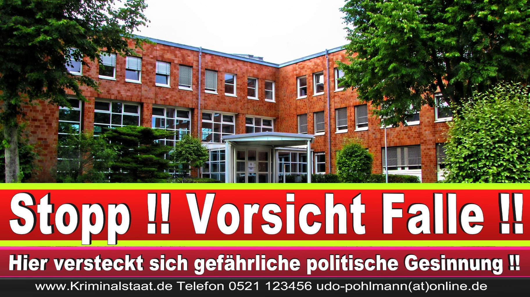 Polizei Bielefeld Gütersloh Detmold Paderborn Polizeiauto Polizeiuniform USA Deutschland Insignien Rang Uniform Kostüm (49)