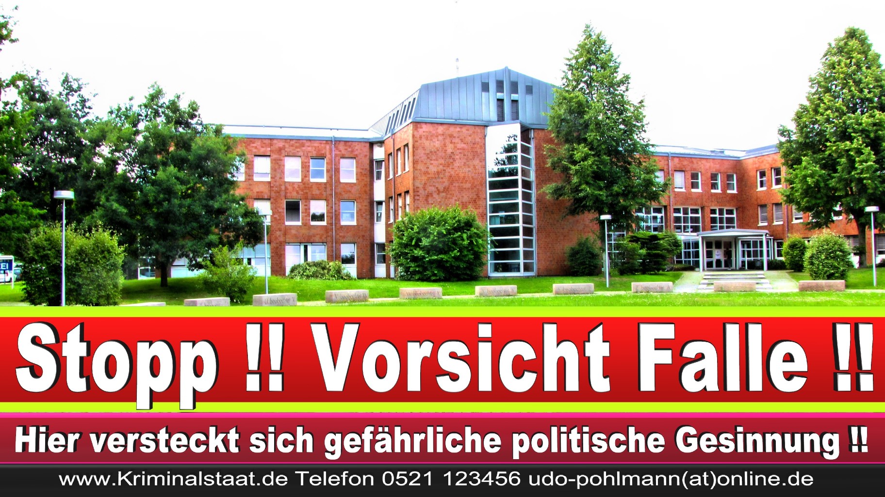 Polizei Bielefeld Gütersloh Detmold Paderborn Polizeiauto Polizeiuniform USA Deutschland Insignien Rang Uniform Kostüm (59)