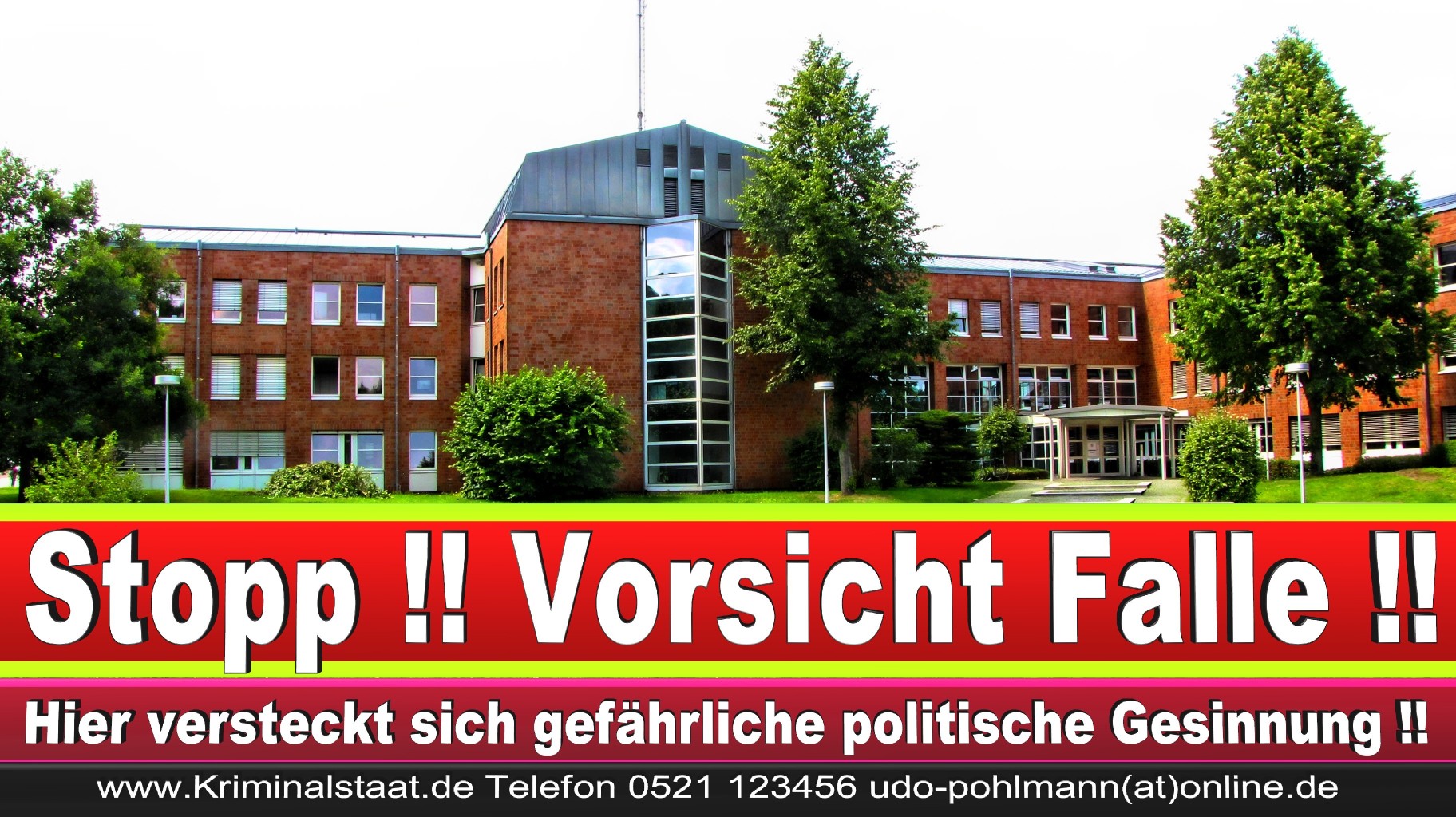 Polizei Bielefeld Gütersloh Detmold Paderborn Polizeiauto Polizeiuniform USA Deutschland Insignien Rang Uniform Kostüm (65)