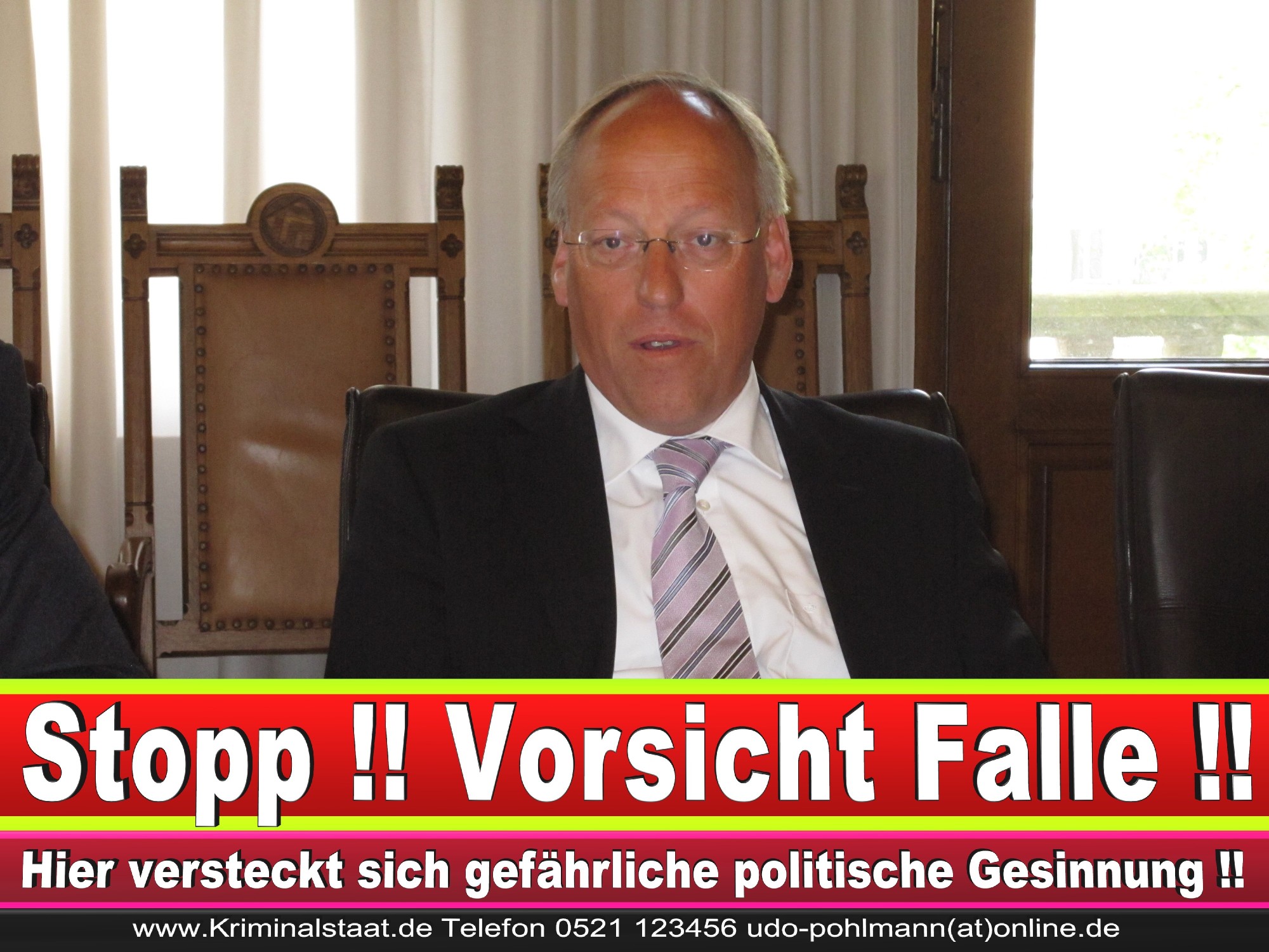 Polizeipräsident Erwin Südfeld Bielefeld Oberbürgermeister Bürgermeister Peter Clausen Pit Clausen Bielefeld (38)