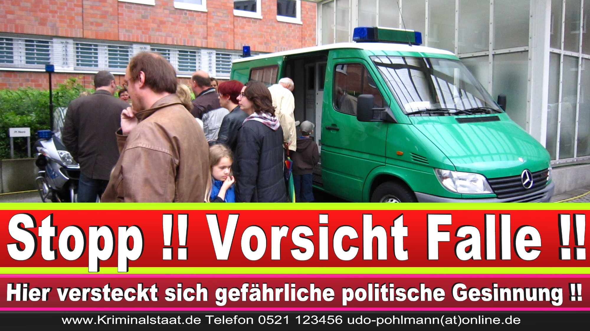 Polizeipräsidentin Katharina Giere Polizei Bielefeld NRW Erwin Südfeld Horst Kruse Polizeiuniform Polizeigewalt DEMONSTRATION Bahnhof (5) 1